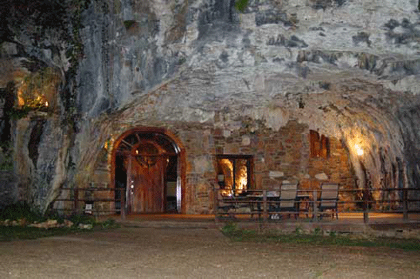 Beckham Creek Cave Haven
