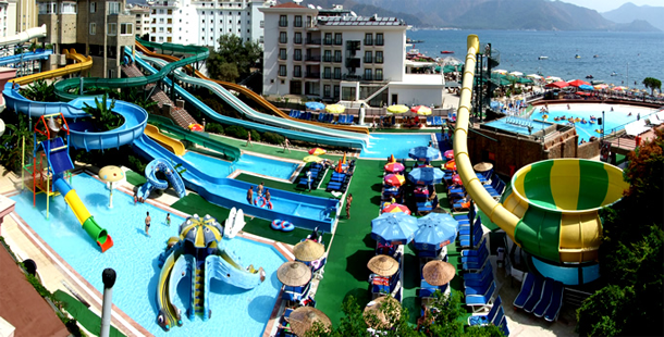 25 of the world's wildest waterparks