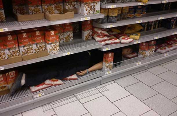 planking on a grocery store shelf