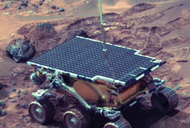 rover with square rocks in background