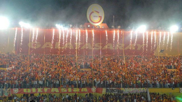 2 Ali Sami Yen Stadium, Turkey_tn