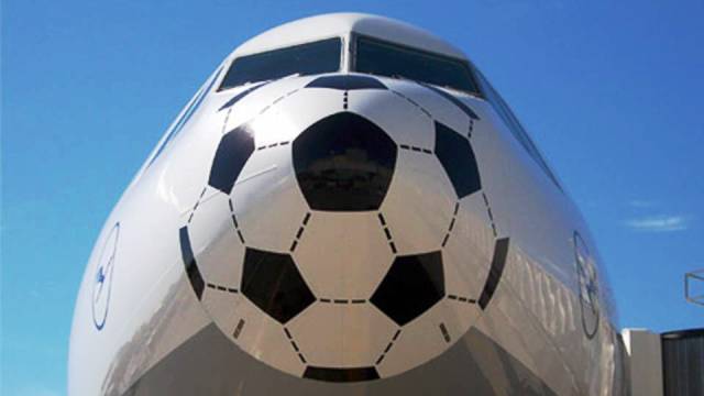 Lufthansa - Football Nose
