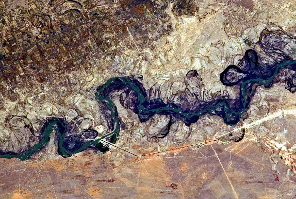 Syr Darya river taken from international space station