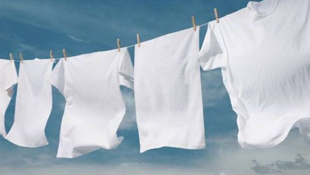 Naturally dry your clothes under the sun