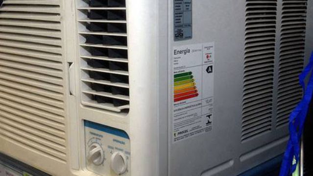 Get an energy-efficient air conditioner