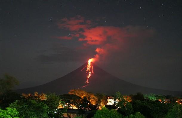 23 Mayon, the Philippines_tn