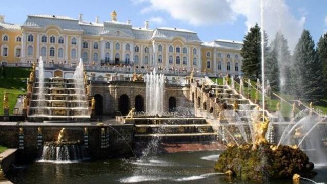 Bartolomeo Rastrelli. Peterhof Palace. St. Petersburg, Russia. 1721-1755