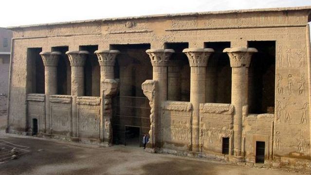 Temple of Esna. Cairo, Egypt. 40 to 250 A.D.