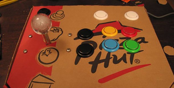 25 clever things you can do with an old pizza box