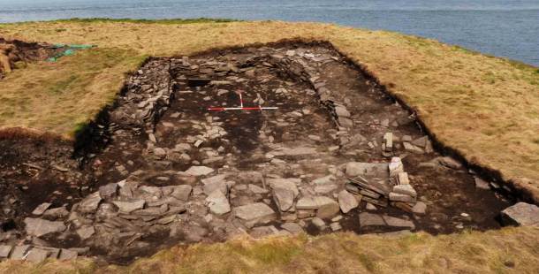 Pict House in Scotland 6820 – 6660 BC