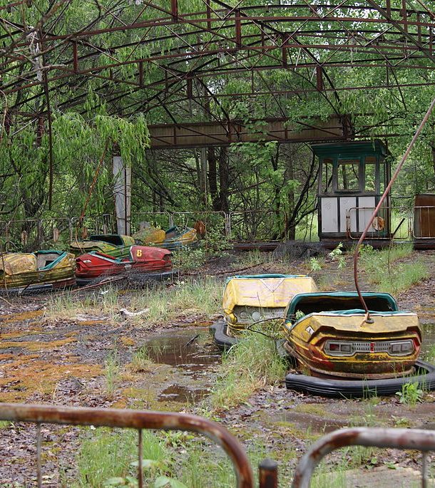 1024px-Pripyat,_autodrom