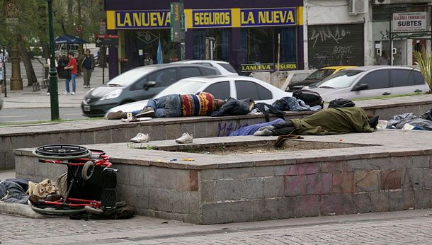 Homeless_in_Beunos_Aires