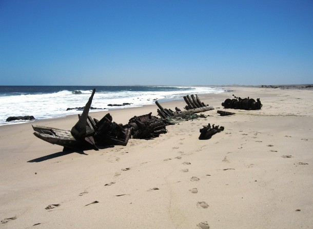 Shipwreck-skeleton-coast