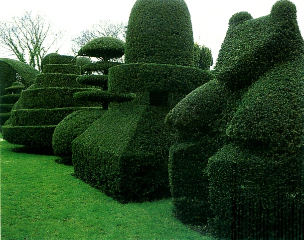 en.wikipedia.org Beckley_Park_topiary_garden