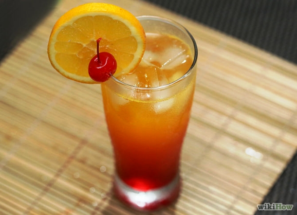 www.wikihow.com 670px-Make-a-Tequila-Sunrise-Step-7-Version-2