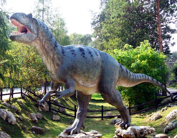25 Terrifying Dinosaurs You'll Be Glad Are Extinct