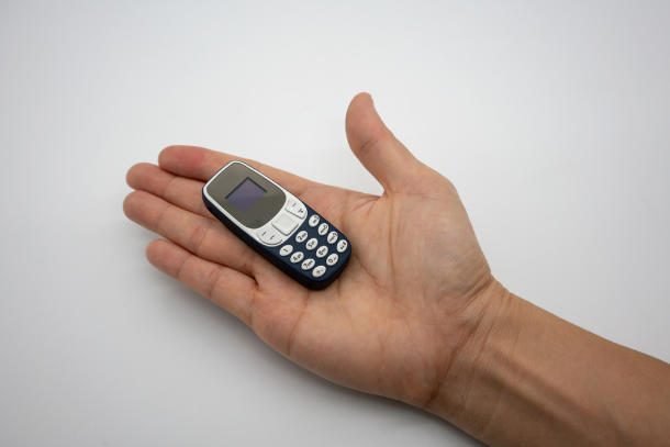 mini cell phone