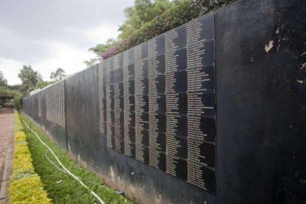 www.traveladventures.org kigali-genocide-memorial-centre01