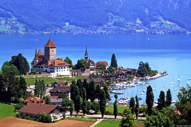 www.ealuxe.com Most-Peaceful-Countries-in-the-World-Top-10-Switzerland