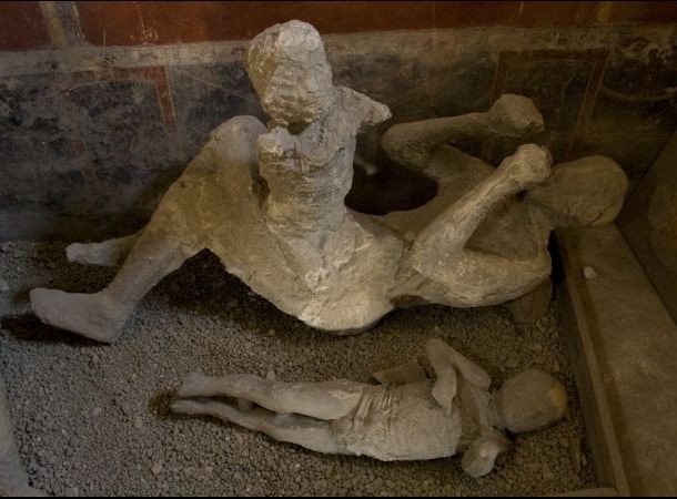 www.globalpost.com 03_Pompeii_Dead