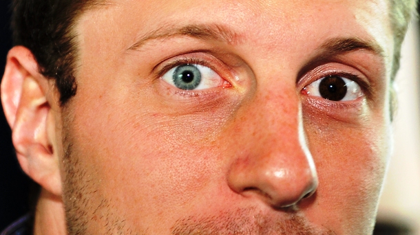 25 Celebrities With Bizarre And Differently Colored Eyes
