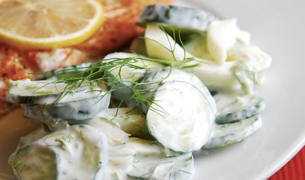 Salmon With Creamy Cucumber-Fennel Salad