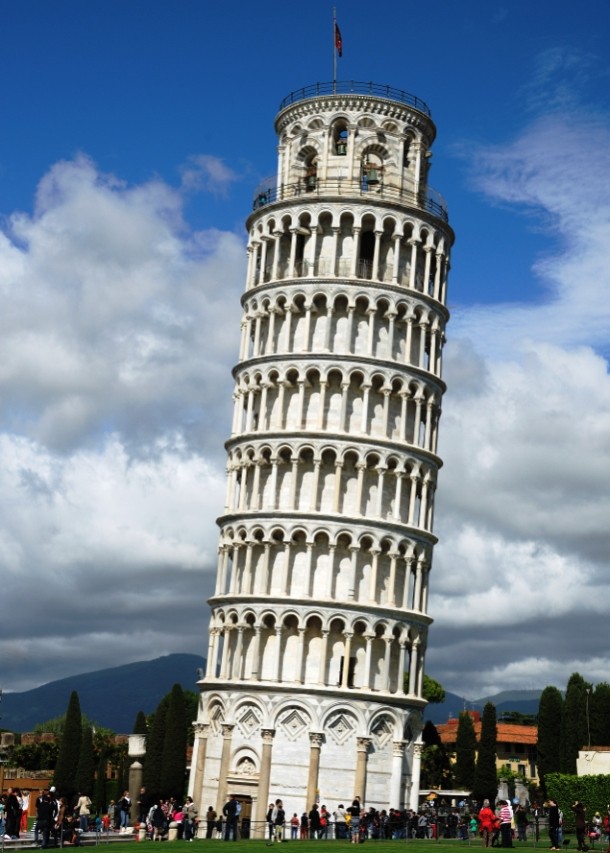The_Leaning_Tower_of_Pisa_SB