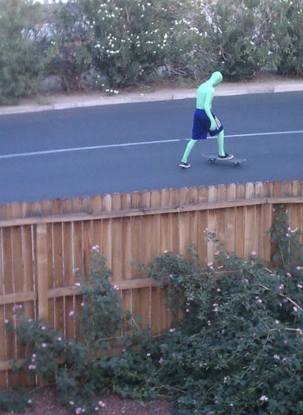alien on a skateboard