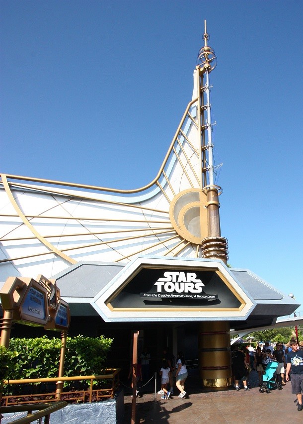 Star Tours entrance
