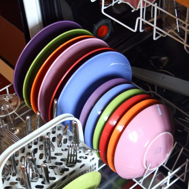 dishwasher plates