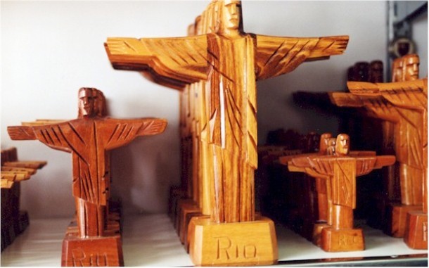 Christ the Redeemer statuette