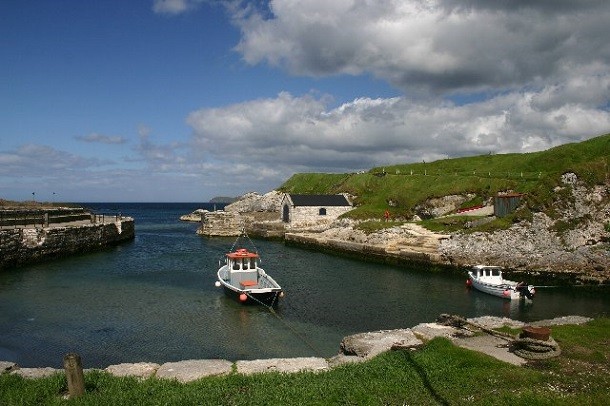 Ballintoy_Harbour_-_geograph.org.uk