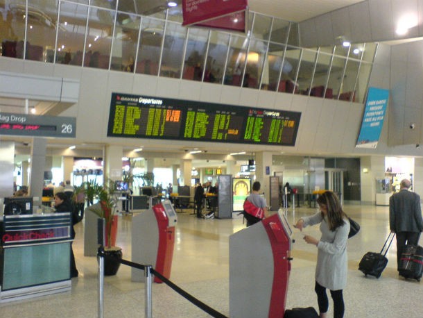 25 Melbourne_Airport_Terminal