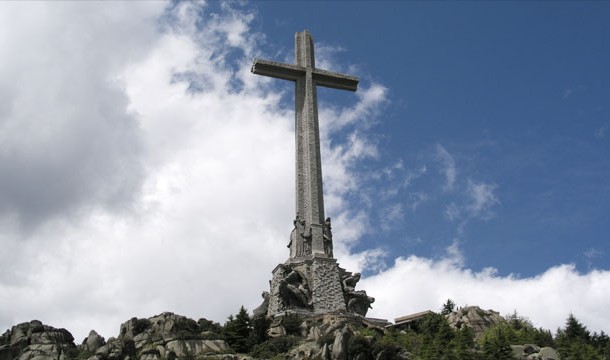 Tallest Memorial Cross - Santa Cruz del Valle de los Caídos (Spain)