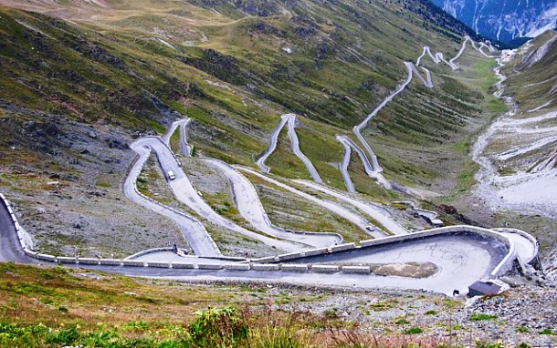 Stelvio Pass Road