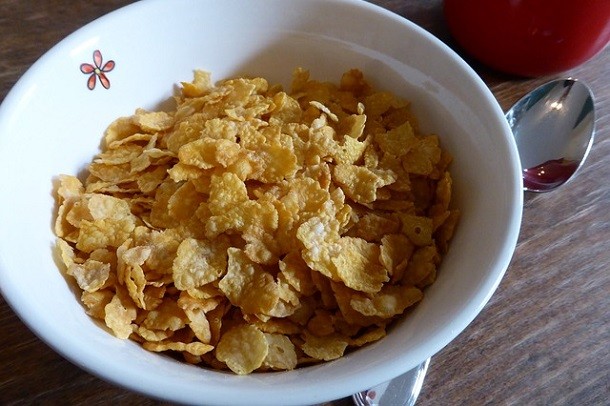 corn flakes in bowl