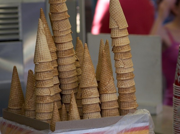 sugar ice cream waffle cones