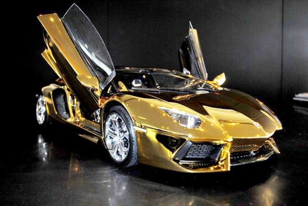 Expensive golden Lamborghini Aventador Model Car