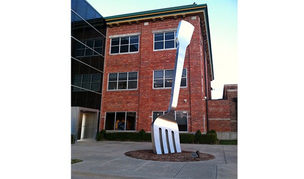 The World's Largest Fork (United States)