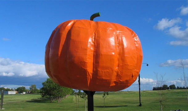 The World's Largest Pumpkin (Canada)