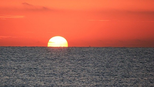 sun set over sea