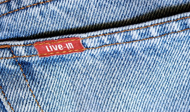 It is possible to sharpen your razor by running it along the length of an old pair of denim jeans