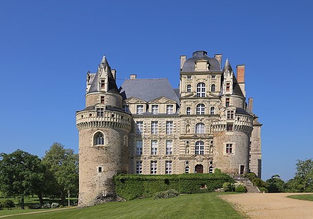 Brissac-Quincé_-_Schloss_Brissac_(Château_de_Brissac)
