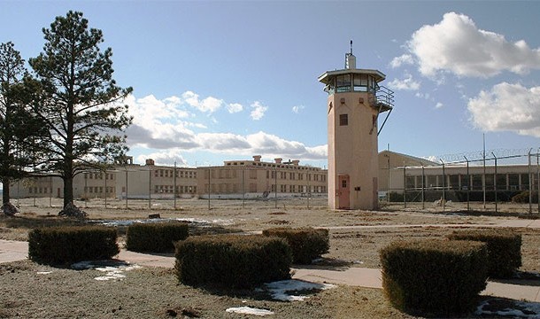 Guards at New Mexico State Penitentiary would label uncooperative prisoners as snitches which would lead other prisoners to abuse and beat them