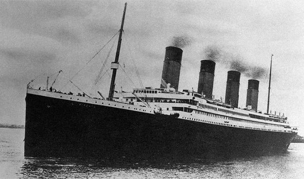 A billionaire from Australia has funded a new Titanic. It will leave port from England in 2016.