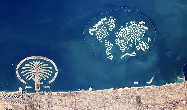 The World Islands, a famous and lavish land reclamation project, is sinking into the water