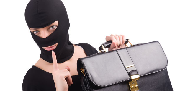 25 Insane Stories About Burglars And Robberies You Might Find Amusing