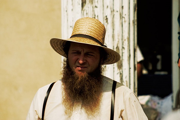 amish man with beard