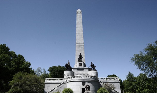 In 1876 a gang tried to steal Lincoln's body from his tomb. They were planning to request $200,000 in ransom.