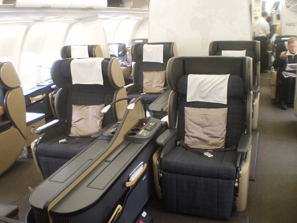 swiss international air lines first class cabin